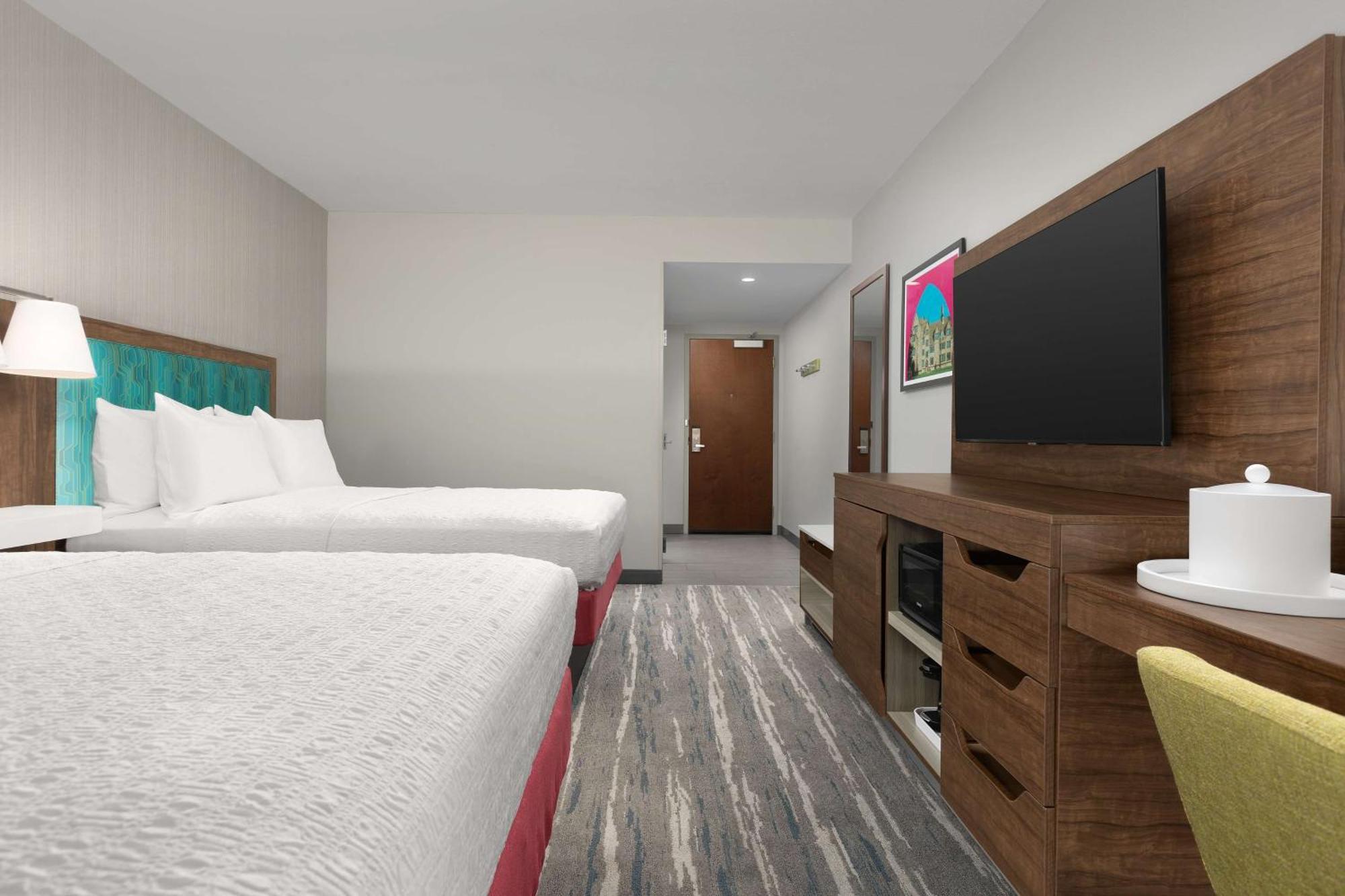 Hampton Inn & Suites Durham University Medical Center Dış mekan fotoğraf