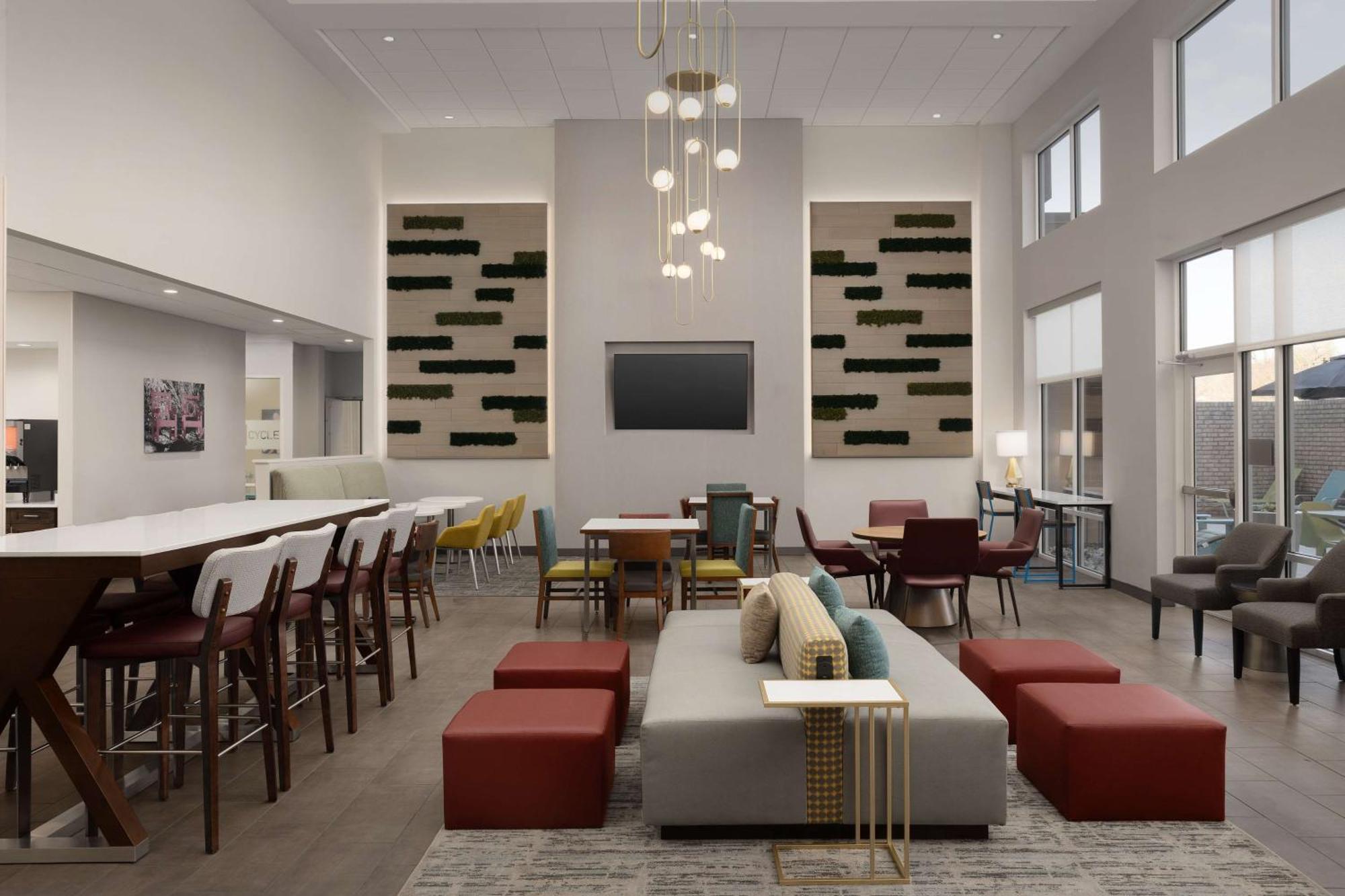 Hampton Inn & Suites Durham University Medical Center Dış mekan fotoğraf